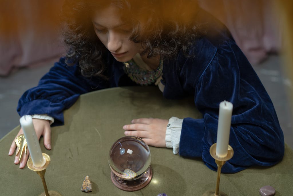 difference between a psychic medium and a channel medium