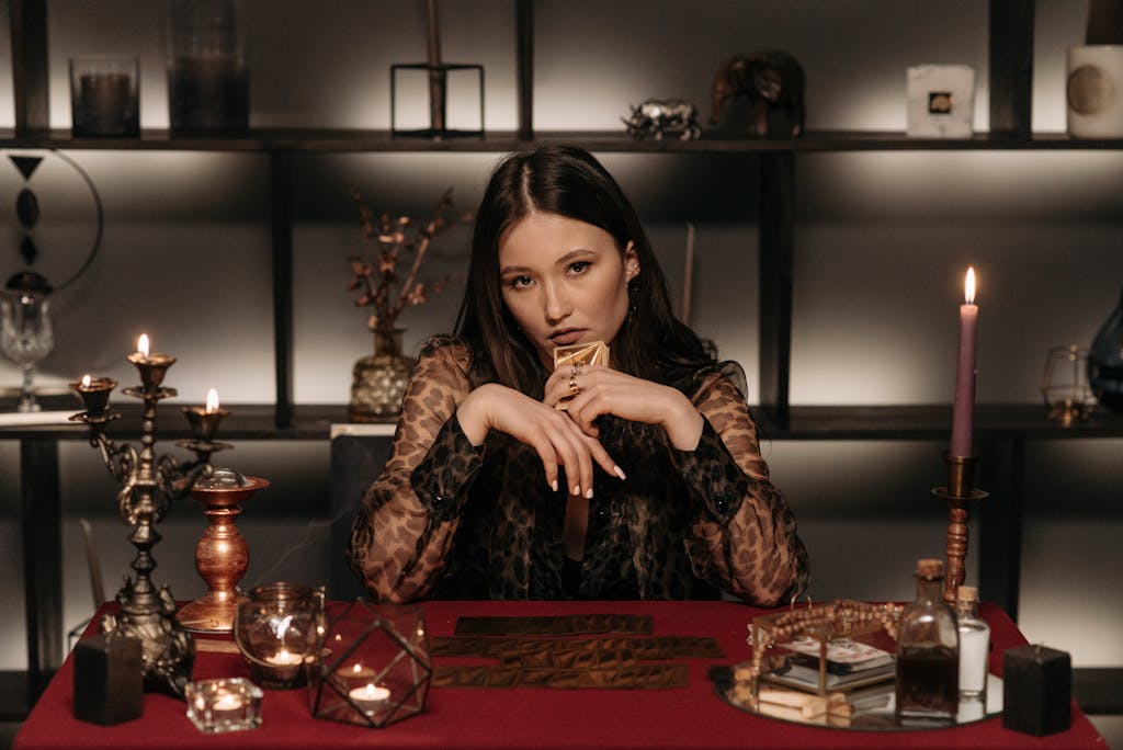 difference between a psychic medium and a channel medium
